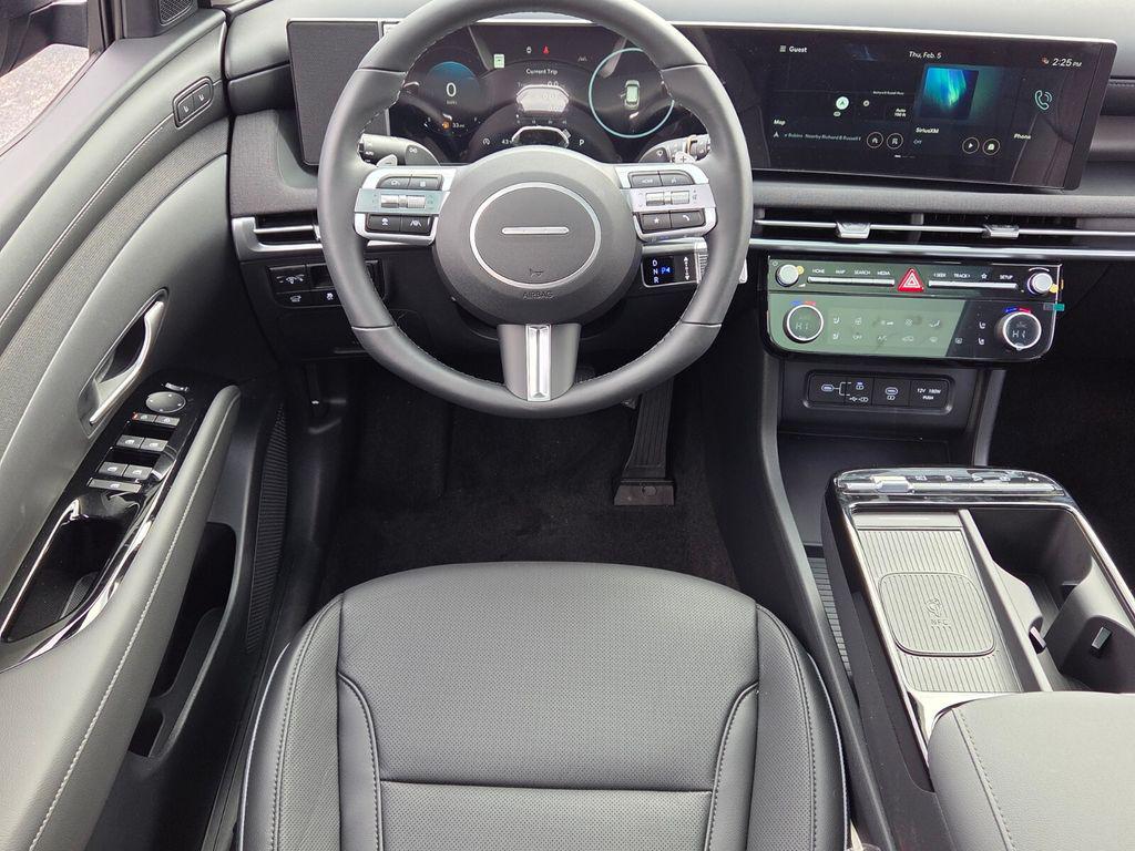 New 2026 Black HYUNDAI Limited FWD image 7