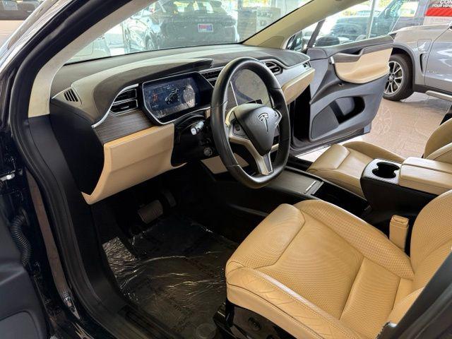 2016 Tesla Model X 90D