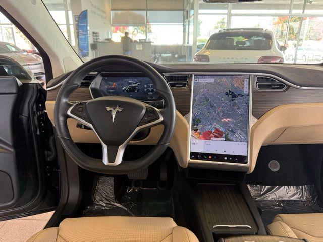 2016 Tesla Model X 90D