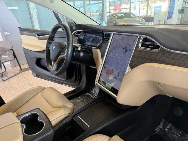 2016 Tesla Model X 90D
