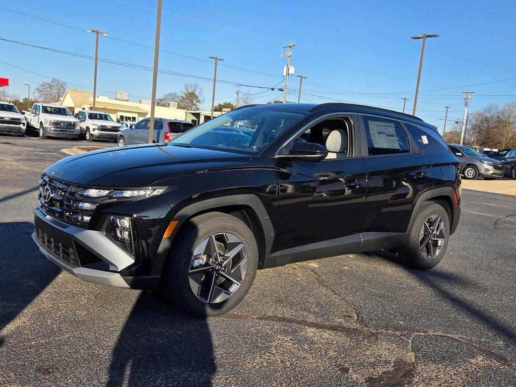 New 2026 Black HYUNDAI SEL FWD image 3