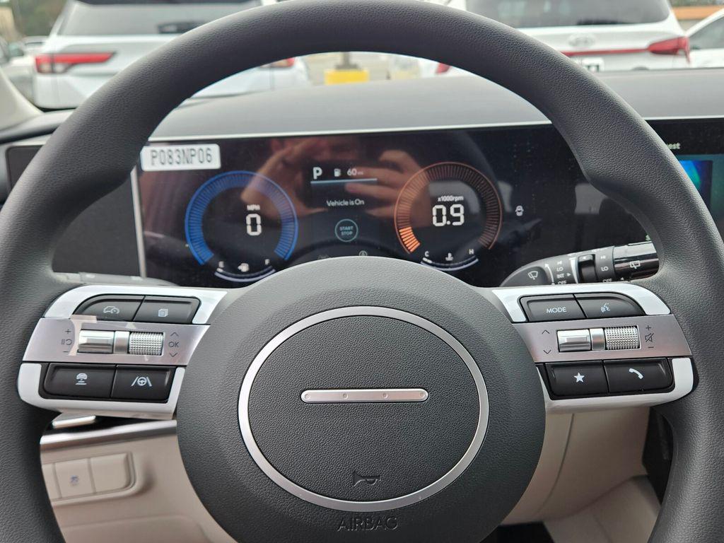 New 2026 Gray HYUNDAI SEL FWD image 24