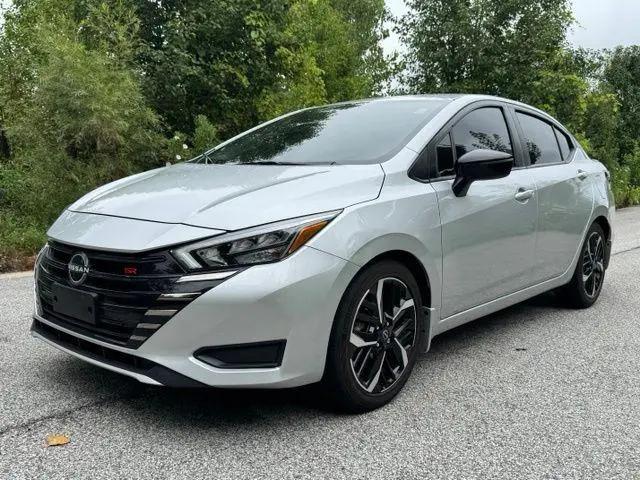 2023 Nissan Versa 1.6 SR Xtronic CVT for sale in Crown Point, IN