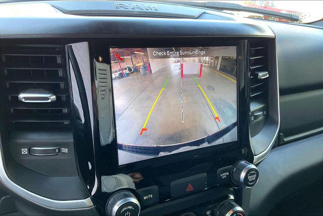 2022 Ram 1500 Big Horn Crew Cab 4x4 5'7" Box
