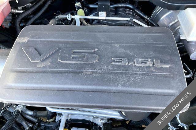 2022 Ram 1500 Big Horn Crew Cab 4x4 5'7" Box