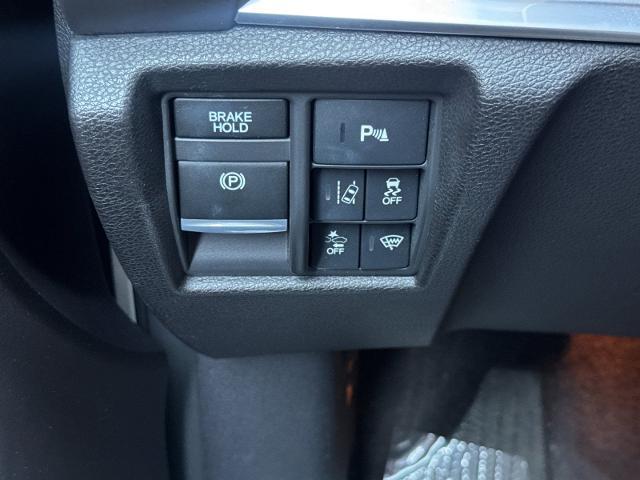 2017 Acura MDX w/Advance & Entertainment Pkgs