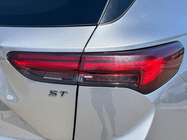 2022 Buick Envision FWD Essence