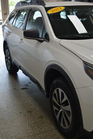 2021 Subaru Outback Base