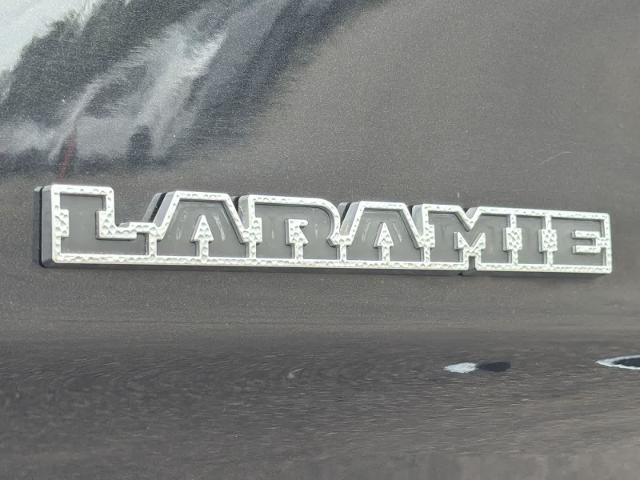 2020 Ram 1500 Laramie Crew Cab 4x4 57 Box