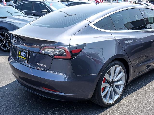 2019 Tesla Model 3 Performance