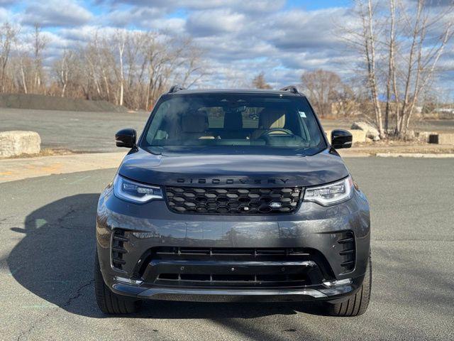 2025 Land Rover Discovery P360 Dynamic SE