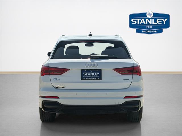 2021 Audi Q3 Premium 45 TFSI S line quattro Tiptronic