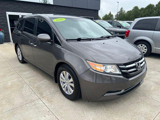 2016 Honda Odyssey SE for sale in White Lake, MI