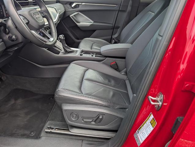 2025 Audi Q3 Premium 45 TFSI S line quattro Tiptronic