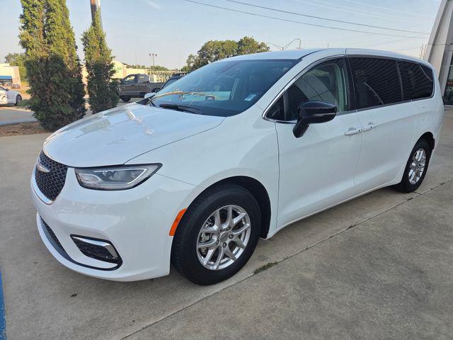2024 Chrysler Pacifica Touring L for sale in Seminole, OK