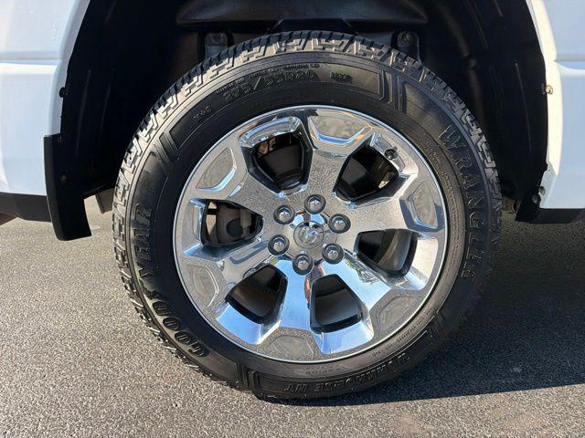 2021 Ram 1500 Big Horn Crew Cab 4x4 5'7" Box