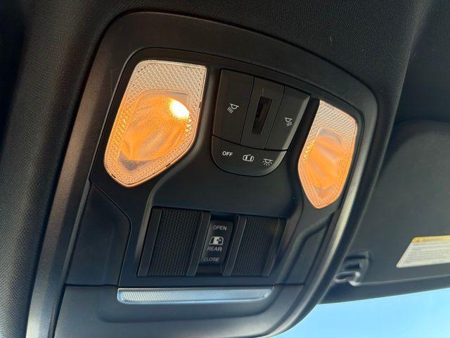 2021 Ram 1500 Big Horn Crew Cab 4x4 5'7" Box