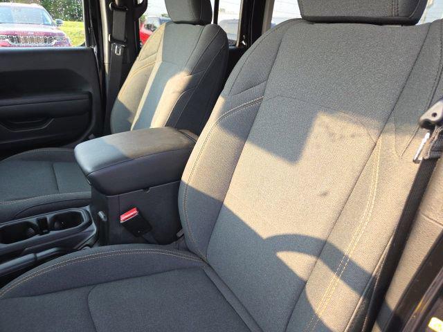 2024 Jeep Wrangler 4-Door Willys 4x4 2024 Jeep Wrangler 4-Door Willys 4x4