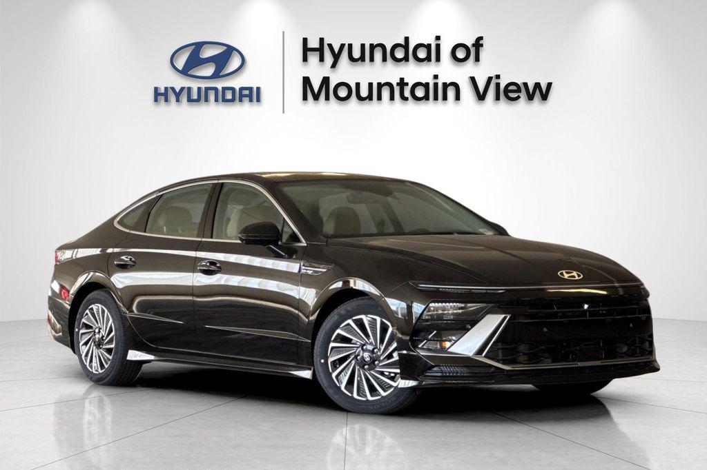 2026 Hyundai Sonata Hybrid Limited