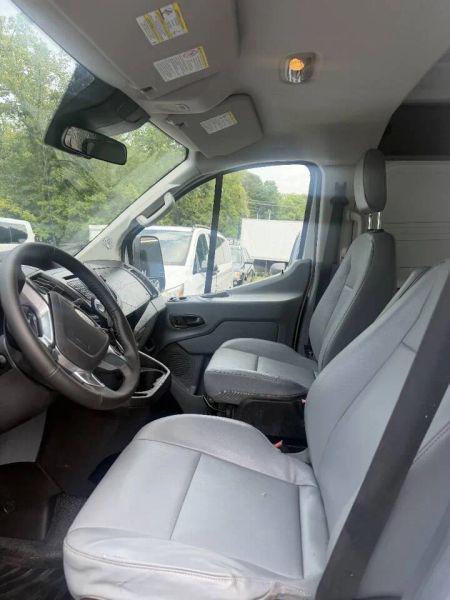 2016 Ford Transit w/60/40 Side Door w/RWB
