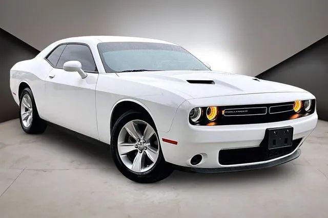 2023 Dodge Challenger SXT