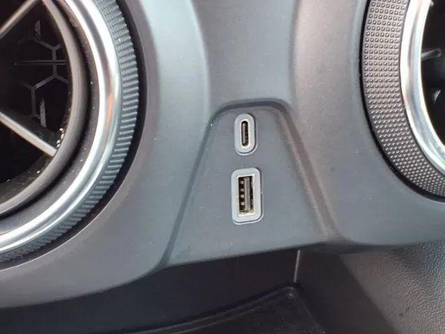2025 Chevrolet Blazer AWD 2LT