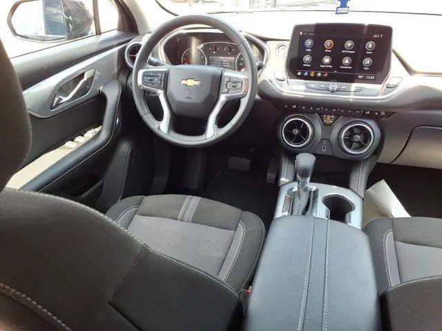 2025 Chevrolet Blazer AWD 2LT