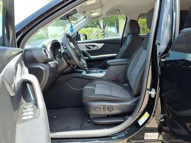 2025 Chevrolet Blazer AWD 2LT