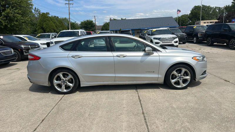 2013 Ford Fusion Hybrid SE