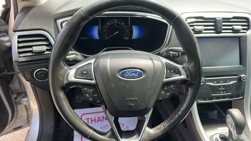 2013 Ford Fusion Hybrid SE