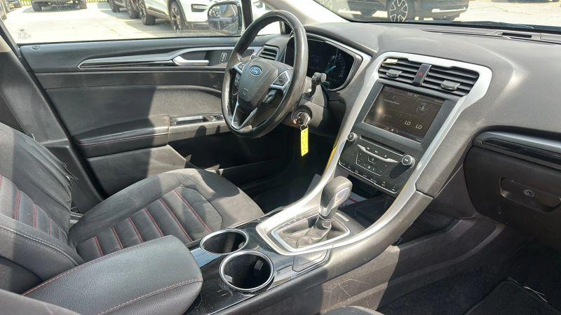 2013 Ford Fusion Hybrid SE