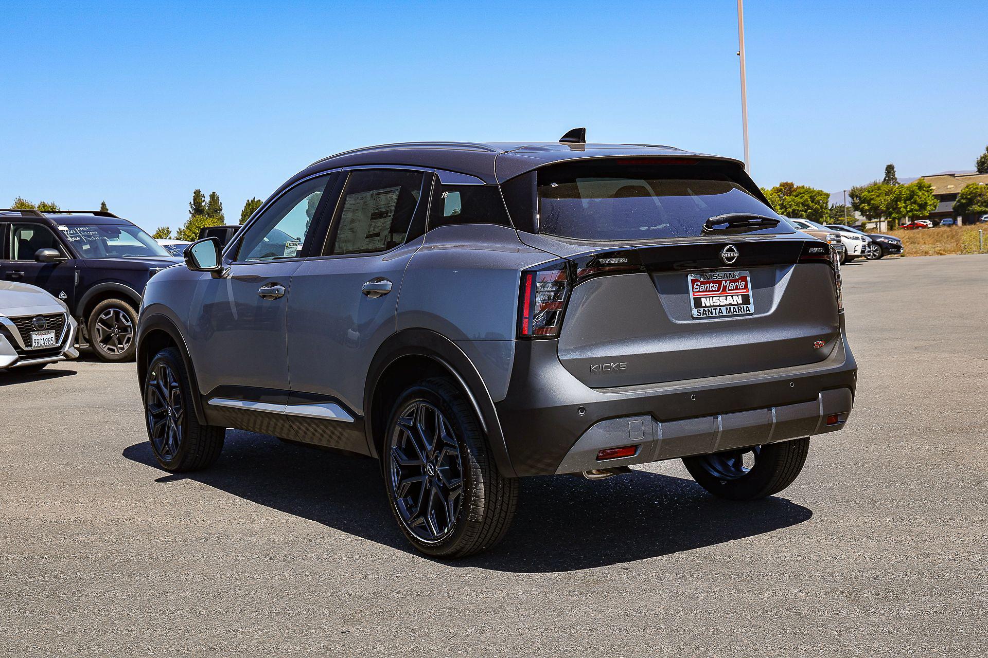 2026 Nissan KICKS SR - Photo 6