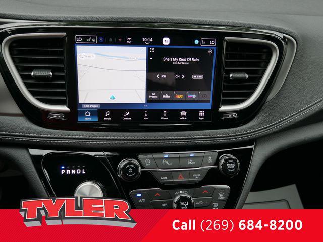 2027 Chrysler Pacifica Limited