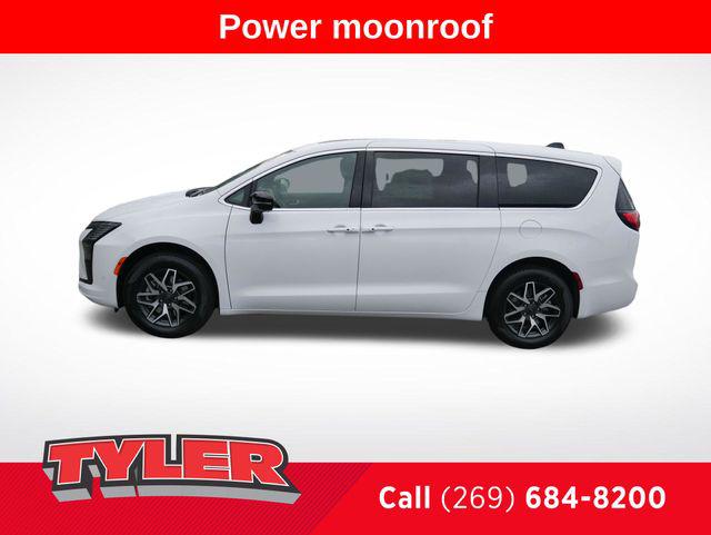 2027 Chrysler Pacifica Limited