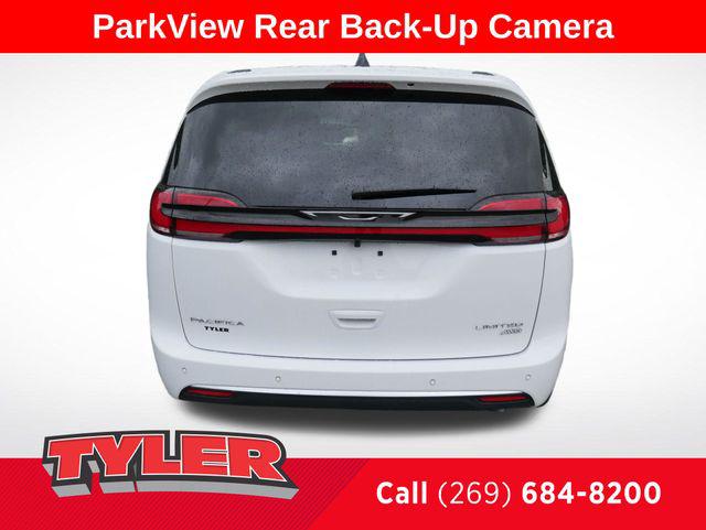 2027 Chrysler Pacifica Limited