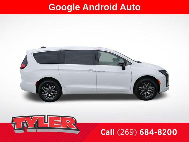 2027 Chrysler Pacifica Limited