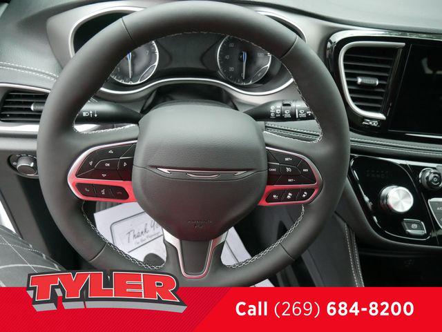 2027 Chrysler Pacifica Limited