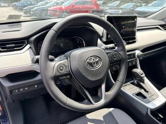 2023 Toyota RAV4 XLE 2023 Toyota RAV4 XLE