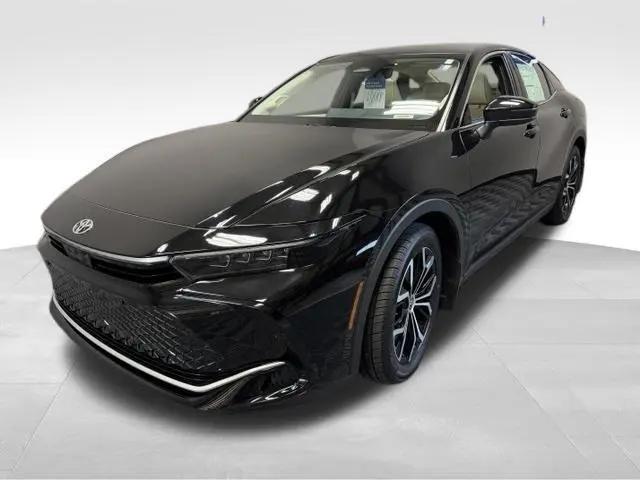 2024 Toyota Crown Limited for sale in Sheffield Village, OH