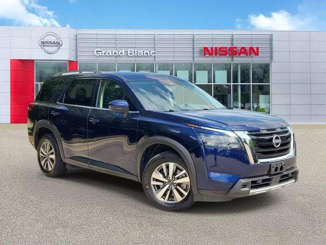 2025 Nissan Pathfinder SL 4WD for sale in Grand Blanc, MI