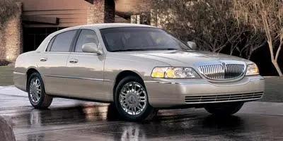 2006 Lincoln Town Car Signature Limited for sale in Princeton, NC
