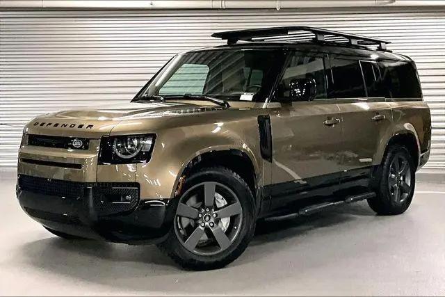 2025 Land Rover Defender 130 P400 X-Dynamic SE for sale in Portland, OR