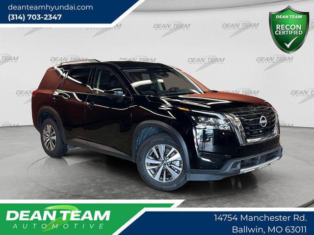 2025 Nissan Pathfinder SL 4WD for sale in BALLWIN, MO