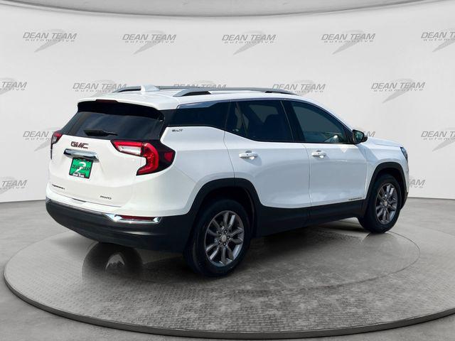 2024 GMC Terrain AWD SLT
