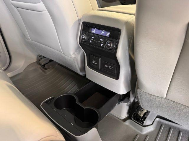 2021 GMC Acadia FWD SLT