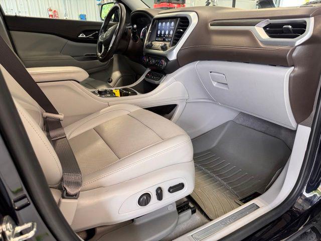 2021 GMC Acadia FWD SLT