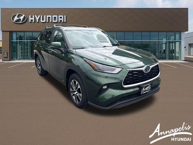 2023 Toyota Highlander Hybrid XLE