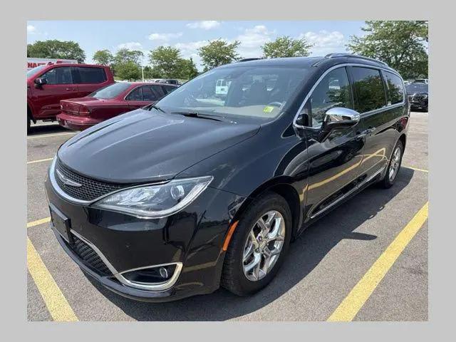 2020 Chrysler Pacifica Limited for sale in Perrysburg, OH