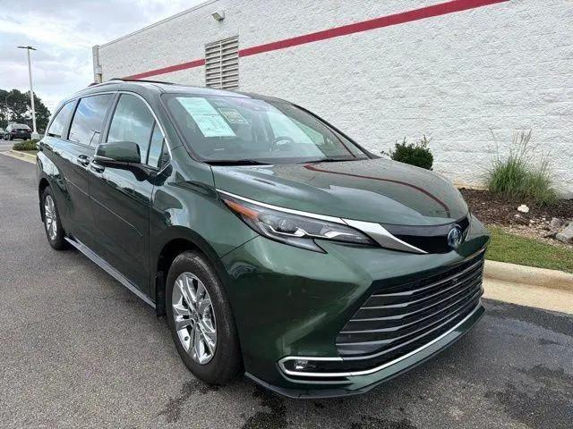 2024 Toyota Sienna Platinum for sale in Decatur, AL