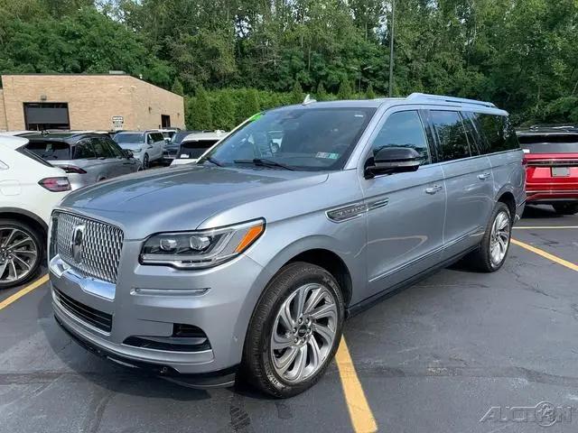 2023 Lincoln Navigator Reserve L for sale in Pitts, PA